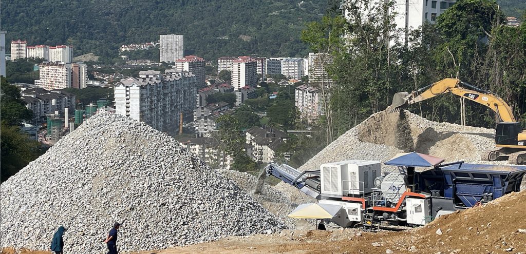 200t/h Granite Crushing Plant in Zambia